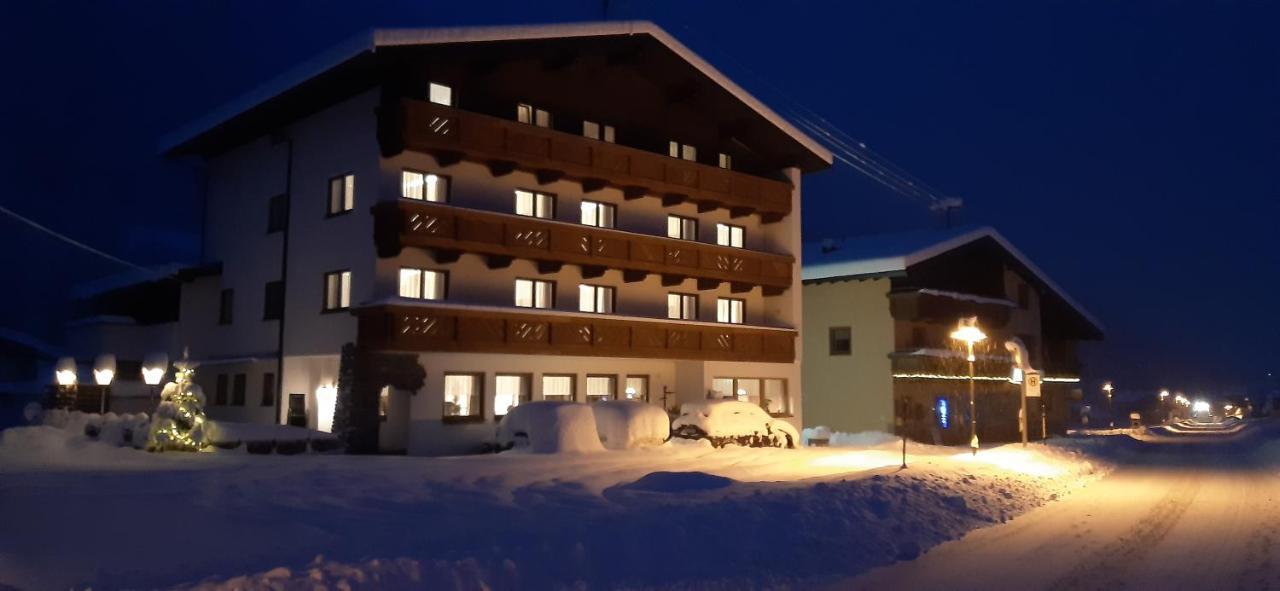 Hotel St-Leonhard Sankt Leonhard im Pitztal Esterno foto